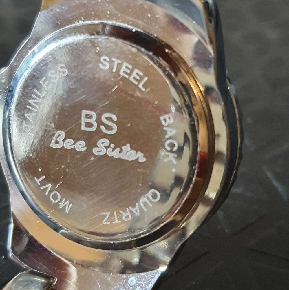 🦋10/$20🦋 Bee Sister Silver Stainless Steel Rhinestone Studded Women's Watch - Picture 4 of 4